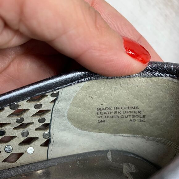 Michael Kors Silver Metallic Studded Leather Perforated Ballet Flats Size 5M - Picture 11 of 13